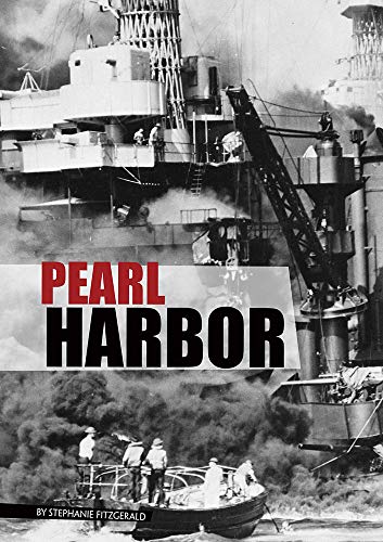 Imagen de archivo de Pearl Harbor a la venta por Revaluation Books