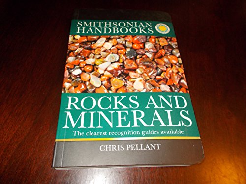 Beispielbild fr Rocks and Minerals Smithsonian Handbook zum Verkauf von ThriftBooks-Atlanta