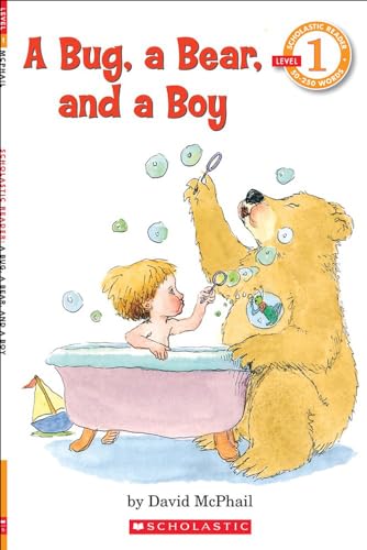 9780756904036: A Bug, a Bear, and a Boy (Scholastic Reader: Level 1)