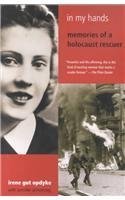 9780756913618: In My Hands: Memories of a Holocaust Survivor