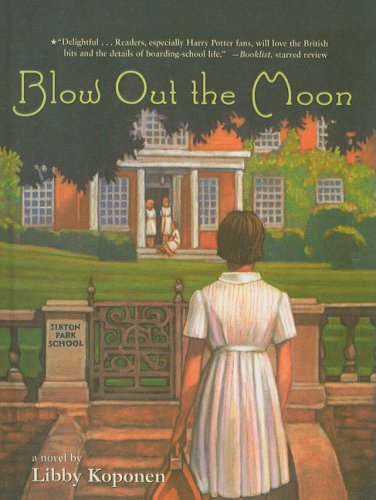 Imagen de archivo de Blow Out the Moon a la venta por ThriftBooks-Dallas