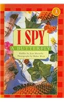 9780756979294: I Spy a Butterfly (I Spy (Scholastic Paperback))