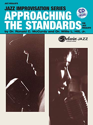 9780757901966: Approaching the Standards for Jazz Vocalists: Book & CD (Jazz Imporvisation)