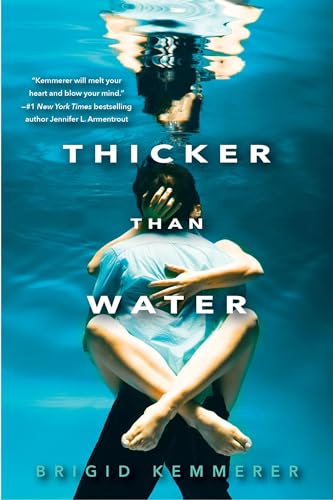 Imagen de archivo de Thicker Than Water a la venta por Bellwetherbooks