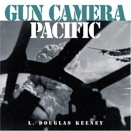 9780760317587: Gun Camera Pacific