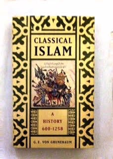Beispielbild fr Classical Islam : A History, 600-1258 zum Verkauf von Better World Books