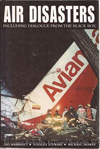 Beispielbild fr Air Disasters: Including Dialogue from the Black Box zum Verkauf von Green Street Books