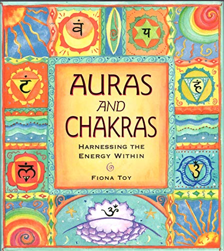 9780760732335: Auras And Chakras - Harnessing The Energy Within [Hardcover] by