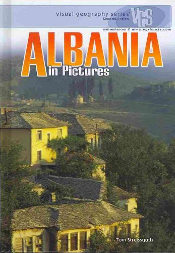 9780761346296: Albania in Pictures (Visual Geography Series. Second Series)
