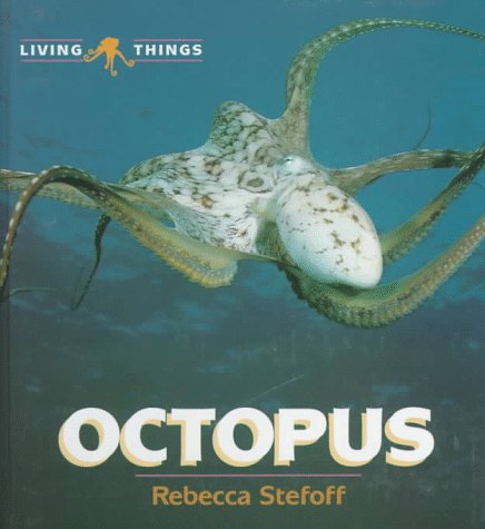 Imagen de archivo de Octopus a la venta por Better World Books: West