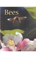 9780761413929: Bees (Animalways)