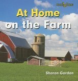 9780761419587: At Home on the Farm