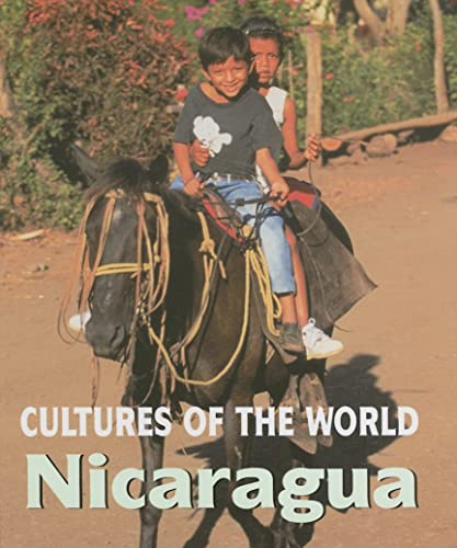 Nicaragua (Cultures of the World) (9780761419693) by Kott, Jennifer; Streiffert, Kristi