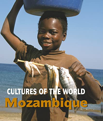 Imagen de archivo de Mozambique a la venta por Better World Books