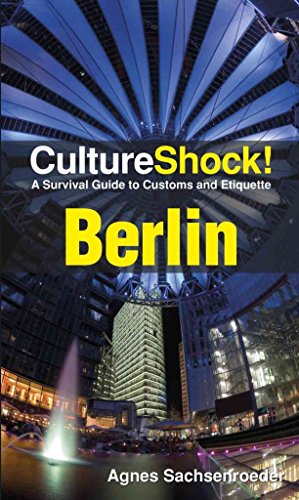 Imagen de archivo de Cultureshock Berlin a la venta por ThriftBooks-Dallas