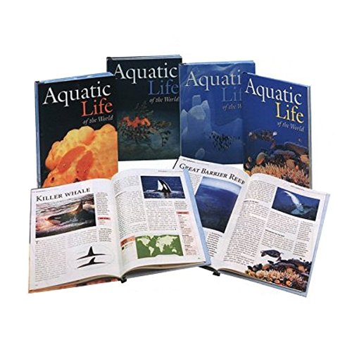 Imagen de archivo de Aquatic Life of the World a la venta por Better World Books