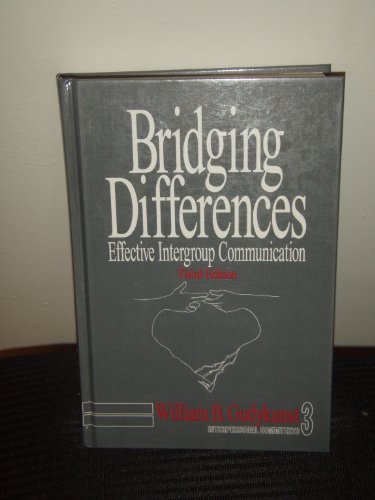 9780761915102: Bridging Differences: Effective Intergroup Communication