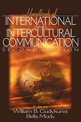 9780761920908: Handbook of International and Intercultural Communication