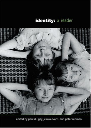 9780761969150: Identity: A Reader