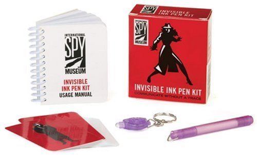 9780762425075: Invisible Ink Pen Kit (International Spy Museum Series)