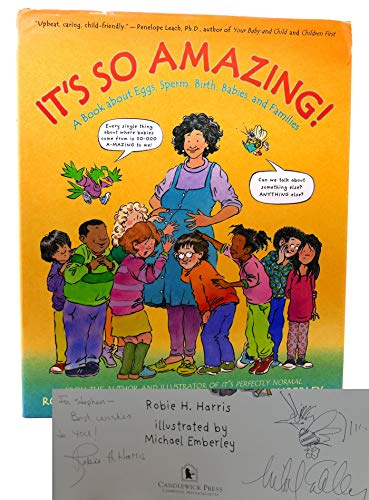 It's So Amazing!: A Book about Eggs, Sperm, Birth, Babies, and Families (The Family Library)