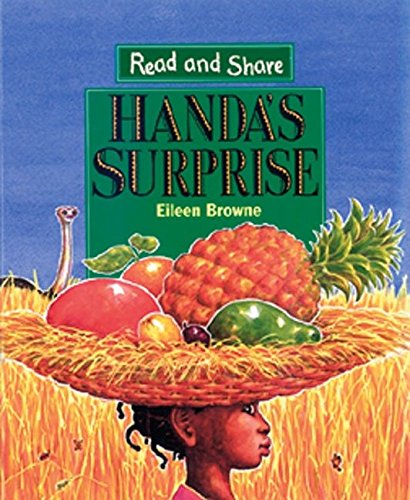 9780763608637: Handa's Surprise: Read and Share