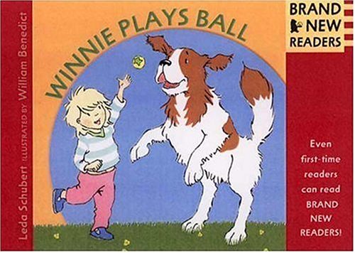 Imagen de archivo de Winnie Plays Ball: Brand New Readers a la venta por ThriftBooks-Dallas