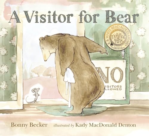 9780763628079: A Visitor for Bear