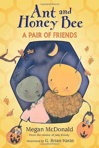 9780763646622: Ant and Honey Bee: A Pair of Friends at Halloween (Candlewick Readers)