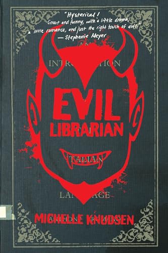 9780763676407: Evil Librarian (Evil Librarian, 1)