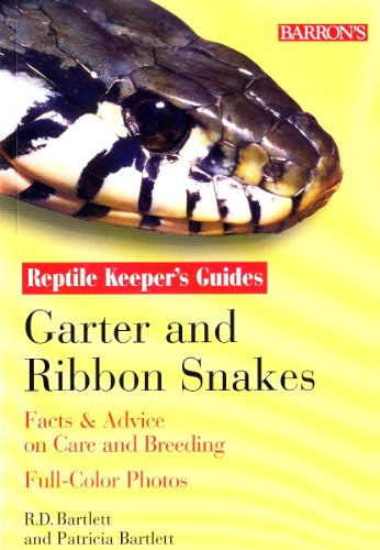 Stock image for Garter and Ribbon Snakes : Facts and Advice on Care and Breeding for sale by Better World Books