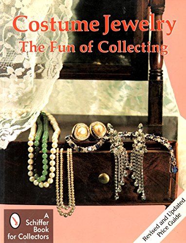 Imagen de archivo de Costume Jewelry : The Fun of Collecting a la venta por Books of the Smoky Mountains