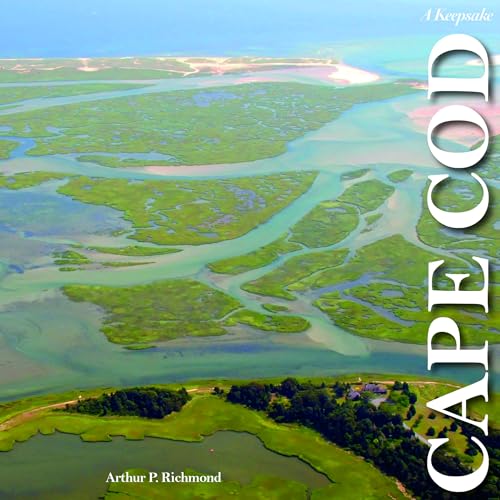 Imagen de archivo de Cape Cod along the Shore: A Keepsake a la venta por More Than Words