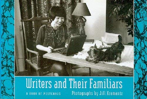 9780764903724: Writers and Their Familiars (Postcard Books)