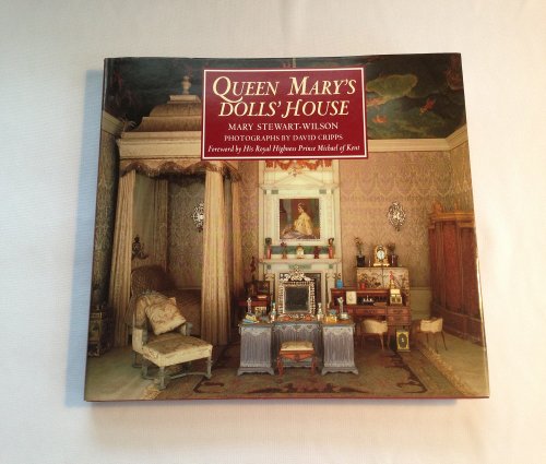 Beispielbild fr Queen Marys Dolls House zum Verkauf von Zoom Books Company