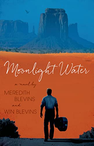 9780765319944: Moonlight Water: A Novel