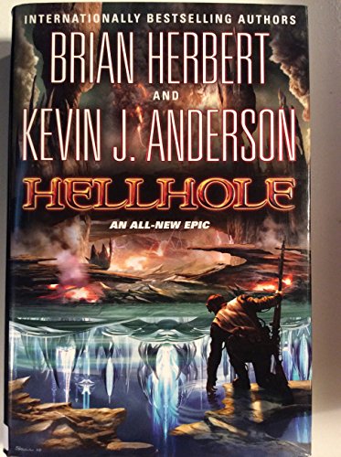 Imagen de archivo de Hellhole (The Hellhole Trilogy) a la venta por SecondSale