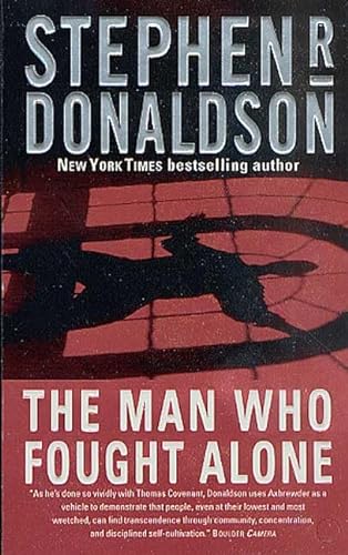 9780765341242: The Man Who Fought Alone