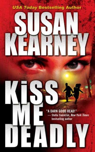 Beispielbild fr Kiss Me Deadly zum Verkauf von Better World Books