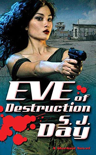 9780765360427: Eve of Destruction