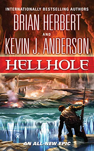 Beispielbild fr Hellhole (The Hellhole Trilogy) zum Verkauf von SecondSale