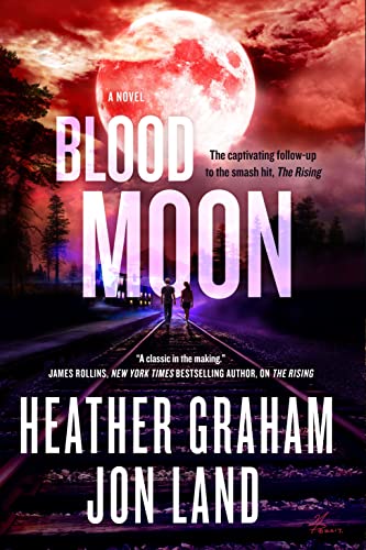 Beispielbild fr Blood Moon : The Rising Series: Book 2 zum Verkauf von Better World Books