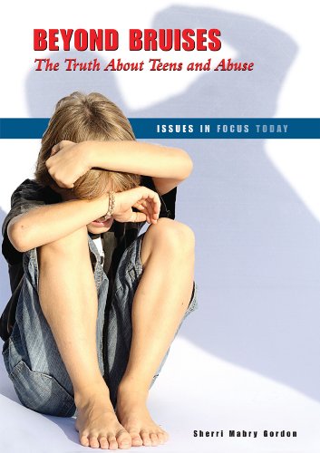 Beispielbild fr Beyond Bruises: The Truth about Teens and Abuse zum Verkauf von ThriftBooks-Atlanta