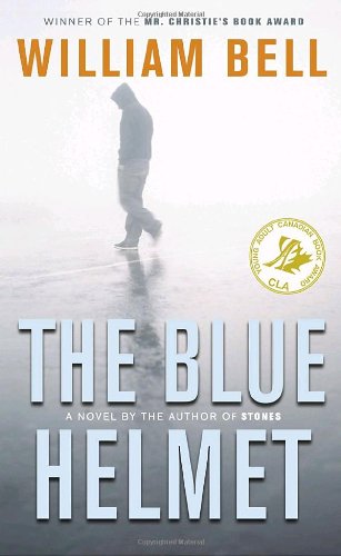 9780770430023: The Blue Helmet
