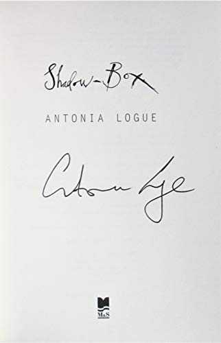 Imagen de archivo de Shadow-Box a la venta por Better World Books
