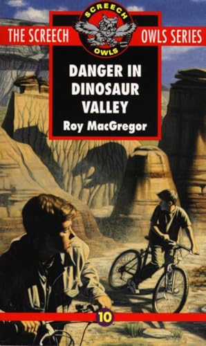 Imagen de archivo de Danger in Dinosaur Valley (Screech Owls Series #10) a la venta por Once Upon A Time Books