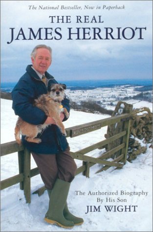 Stock image for The Real James Herriot : The Authorized Biography for sale by AwesomeBooks