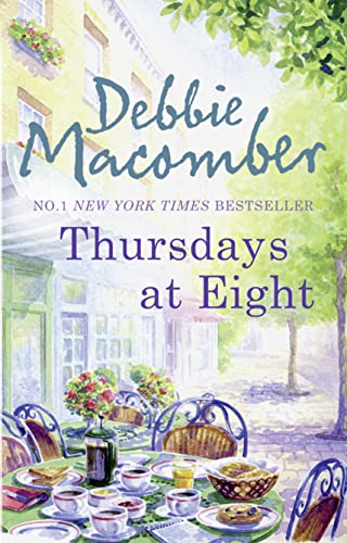 9780778304197: Thursdays at Eight (Blossom Street Books)