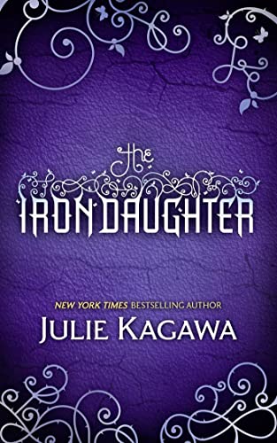 9780778304463: The Iron Daughter: Book 2 (The Iron Fey)