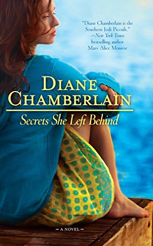 9780778326151: Secrets She Left Behind